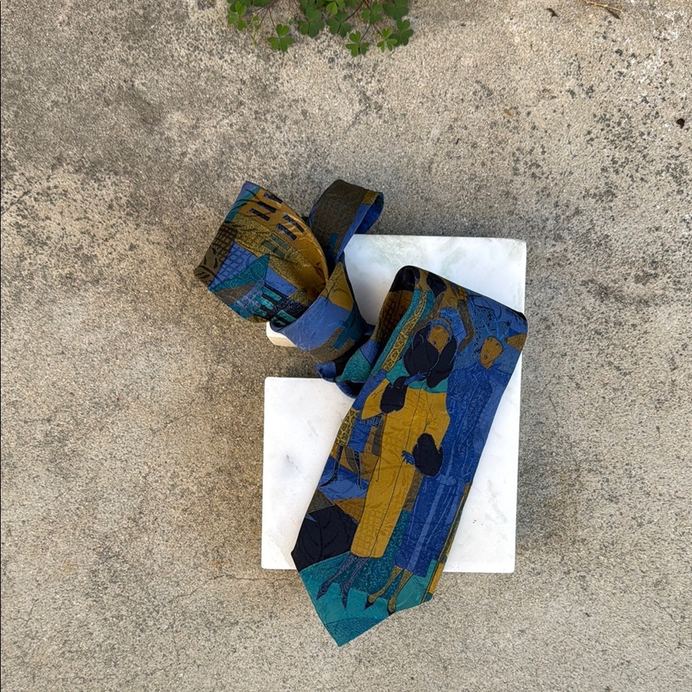 Abstract Patterned Tie in Blue and Gold